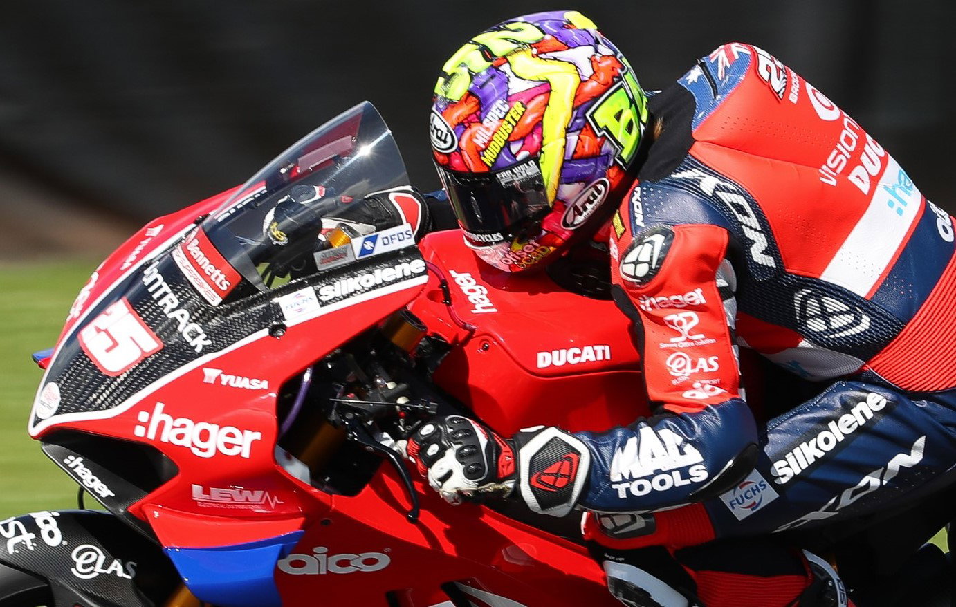 Peter Hickman, Xavi Fores join new BMW-backed FHO Racing